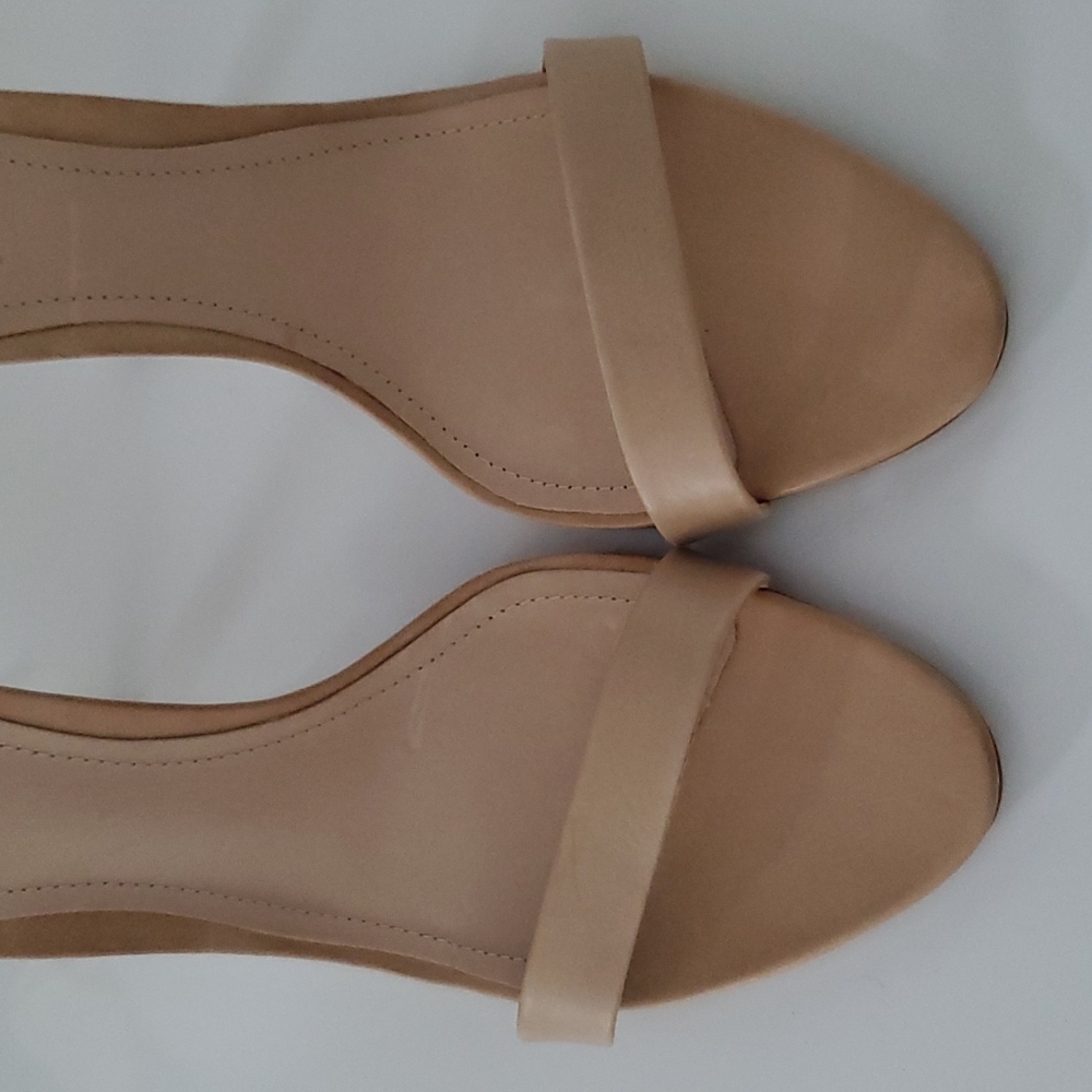 Schutz Cadey-Lee Heels 6.5 - Picture 7 of 13